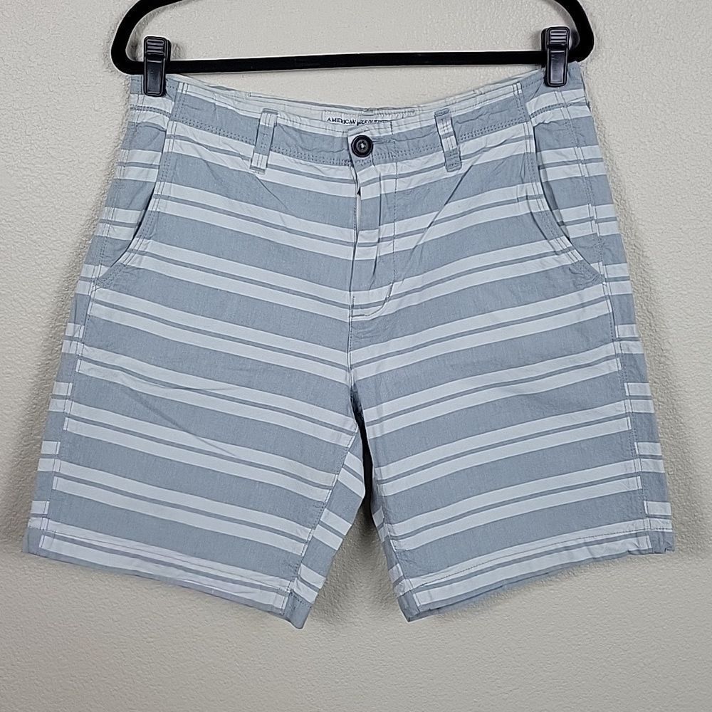 AEO Flat Front Prep Short, Size 33